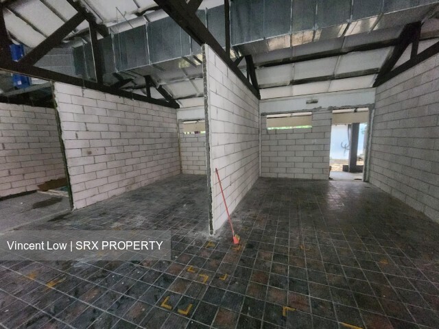 Ground floor F&B / Food Hall 7 stalls including seating area (D17), Retail #513148601